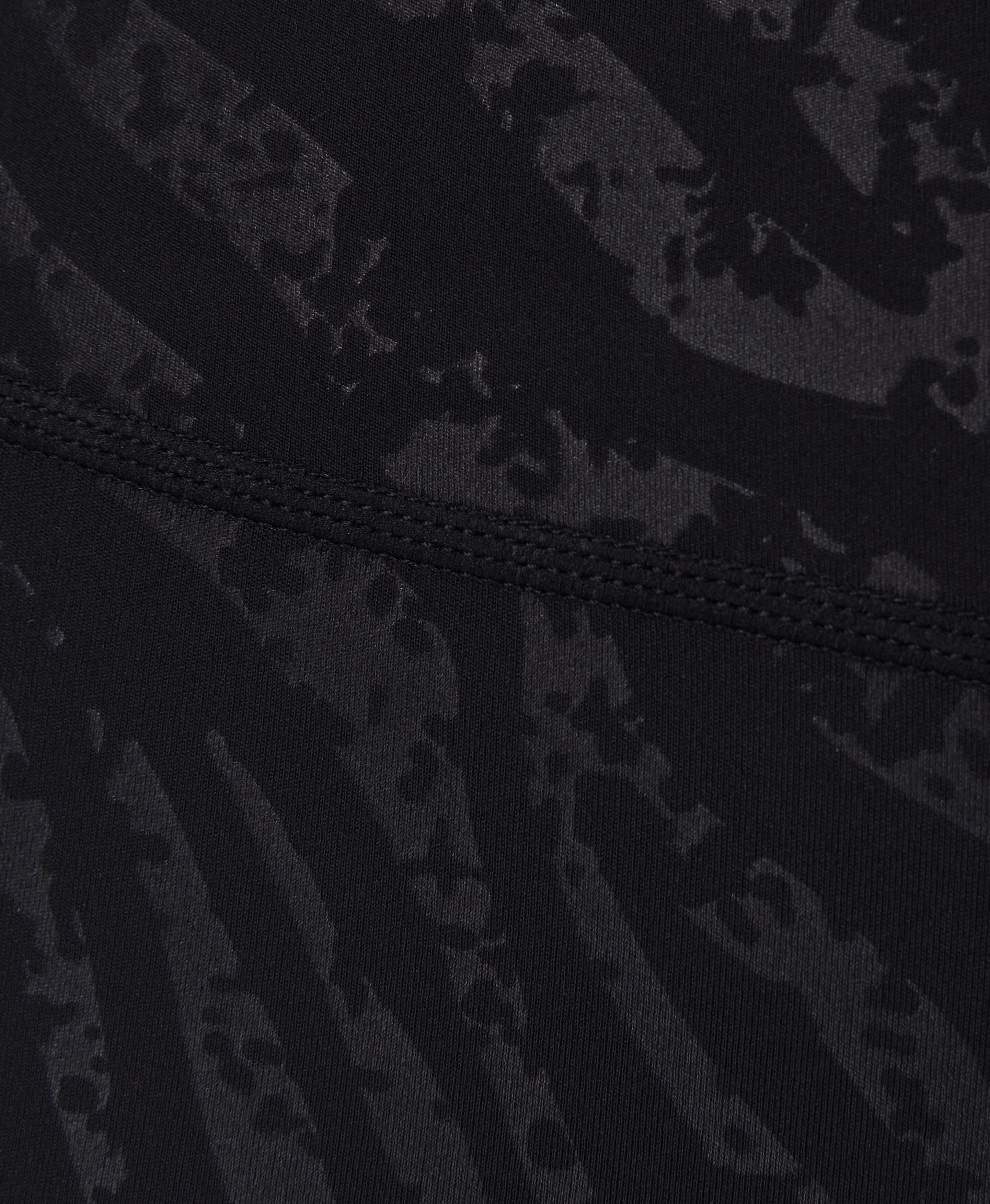 All Day Leggings 7/8 Emboss - Image 9