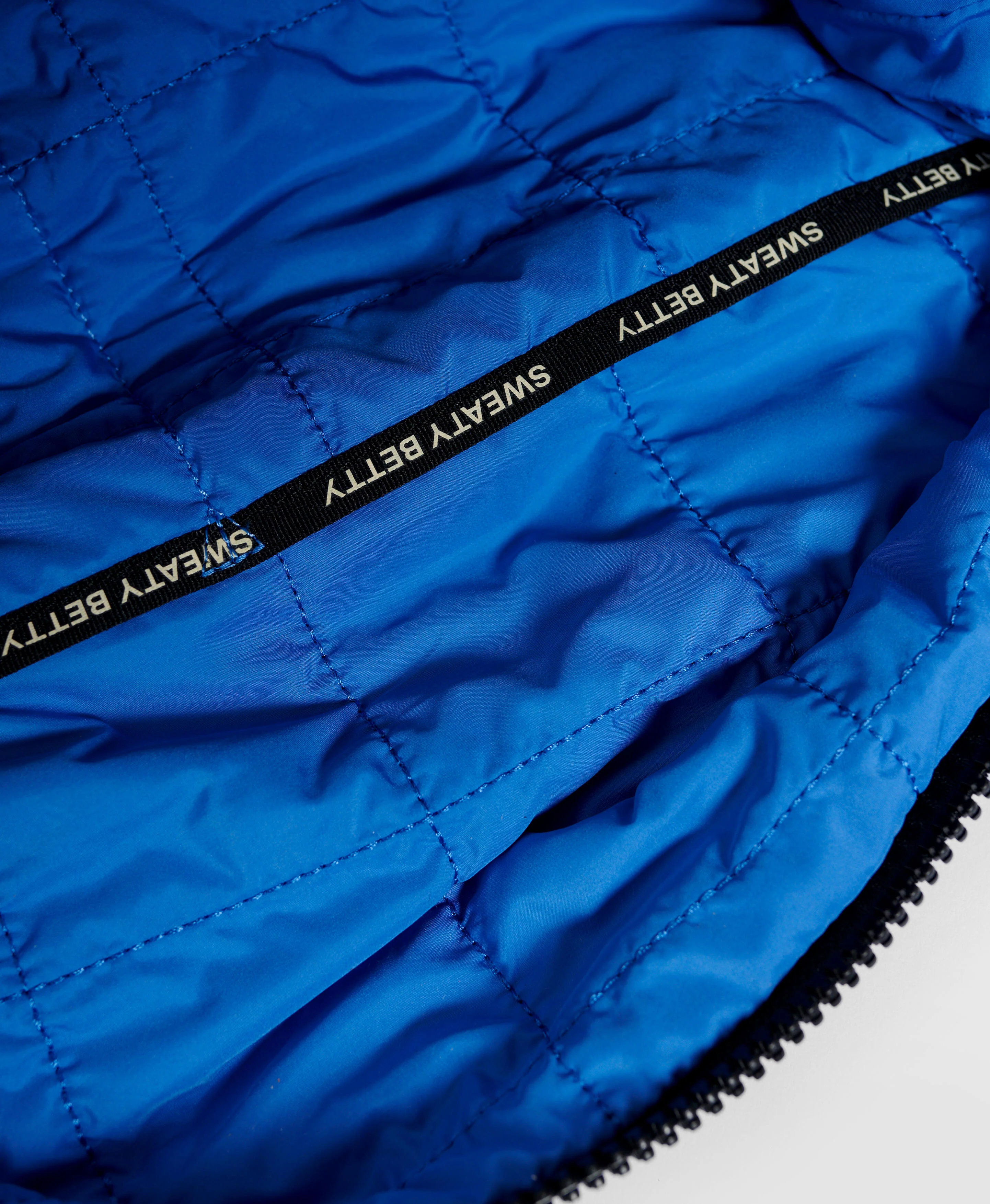 Strive Gym Bag - Image 6